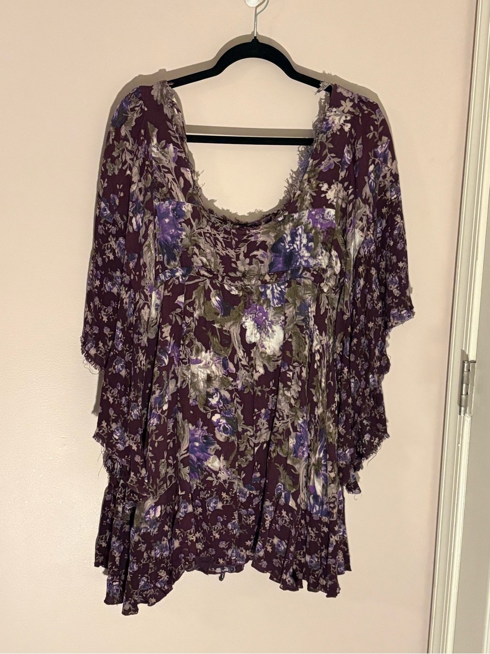 Free People Heart of Gold Purple Floral Bell Sleeve Boho Mini Dress Size S - Picture 4 of 6